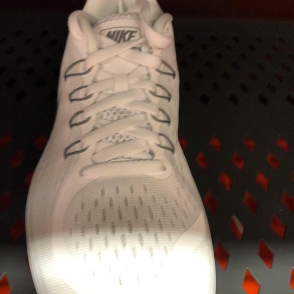 wmns nike flex bijoux